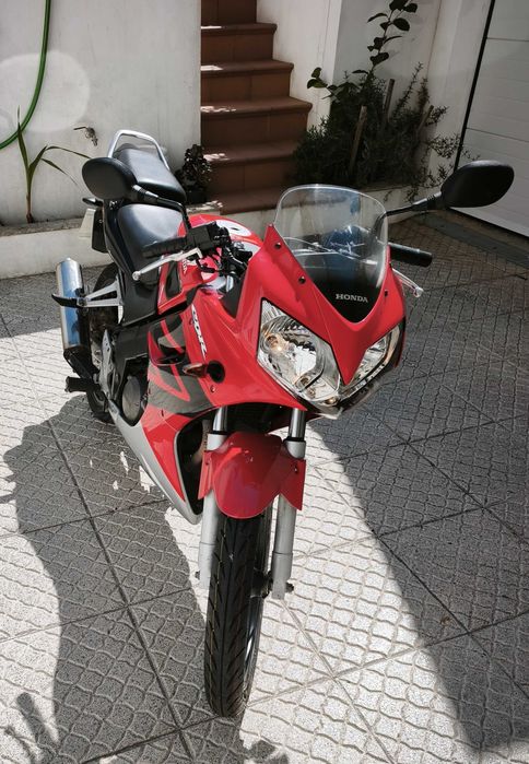 Honda  CBR  125 R