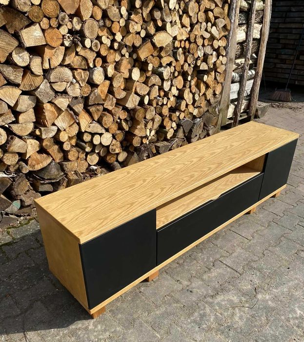 Komoda, rtv, witryna, szafki Producent