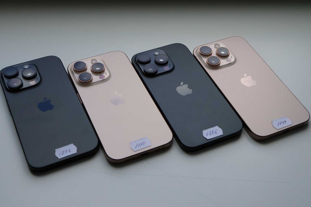 Новий Apple Iphone 16 Pro 128Gb Black / Desert Titanium Neverlock Оригінал!