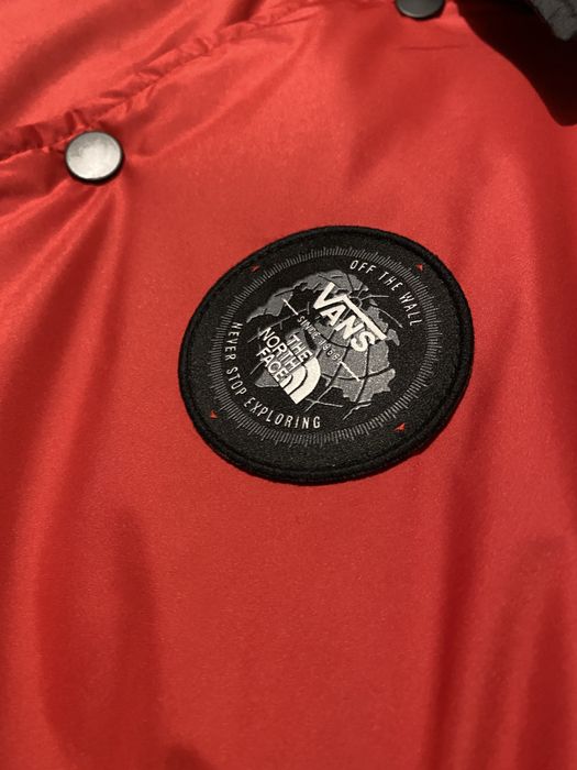 Casaco Vans X North Face