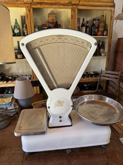 Balança Antiga - a funcionar