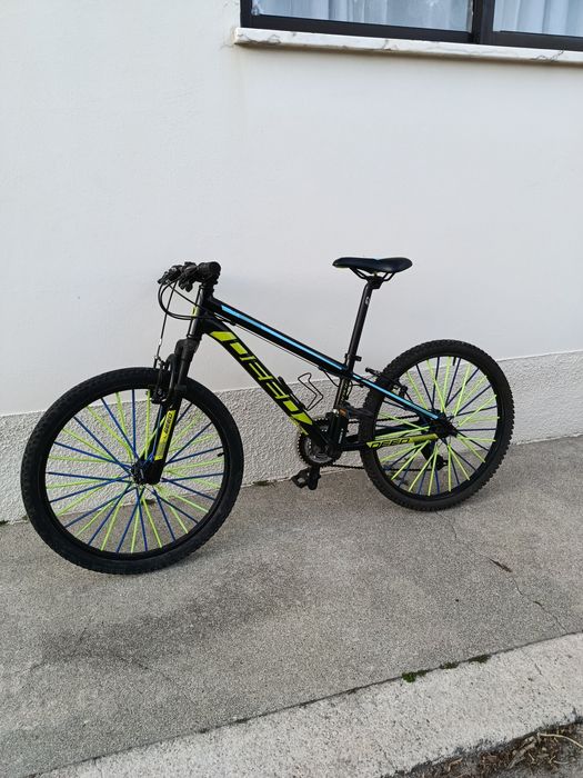 Bicicleta DEED Rookie 240