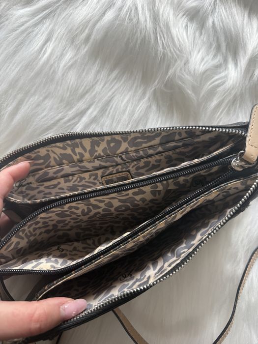 Guess torebka damska z monogramem na ramię do ręki Logo brązowa beżowa