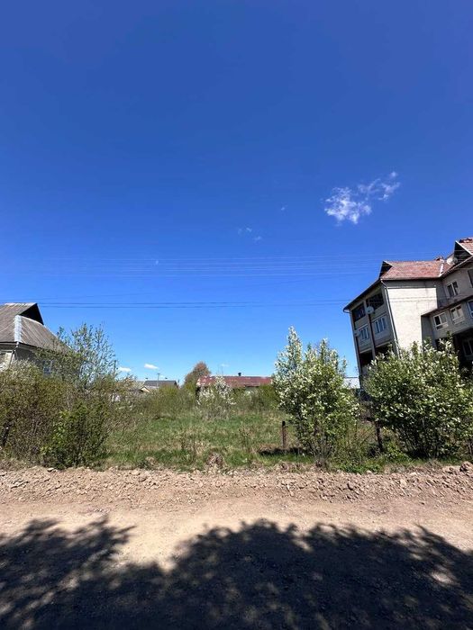Земельна ділянка 32 сотки під таунхауси, с.Дзвиняч,Богородчанський р-н,Івано-Франківська обл.