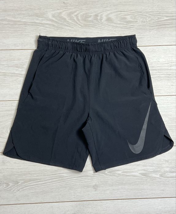 Чоловічі шорти nike dri fit big logo