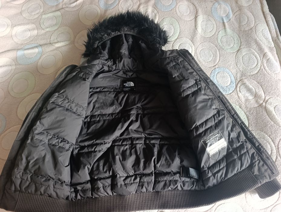 Зимова куртка-бомбер The North Face з хутром