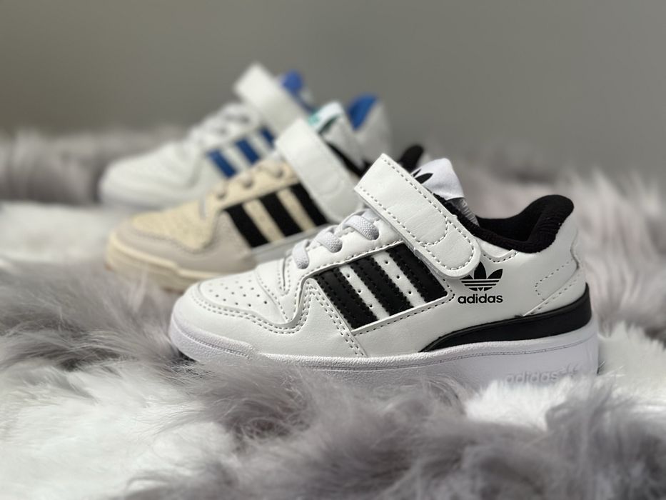 Дитячі кросівки Adidas Originals Forum Low White Blue, розміри 26-37
