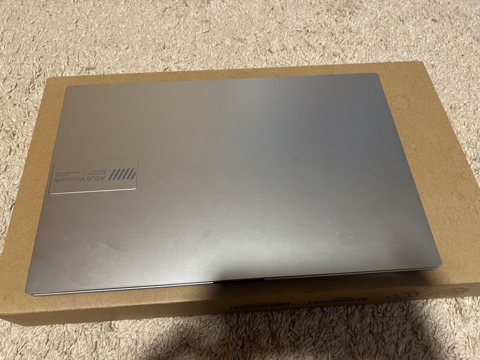 Продам ноутбук ASUS Vivobook