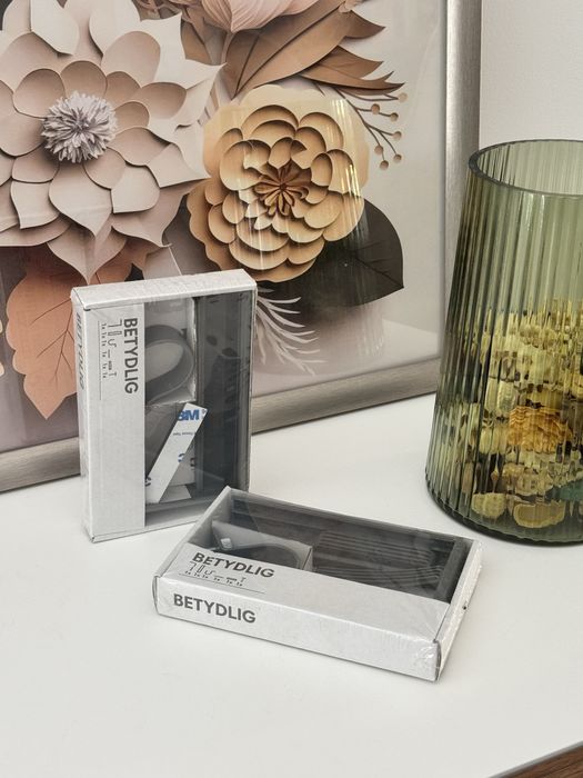 [ €3,00 ] Suportes p/ varões • Cinza • IKEA