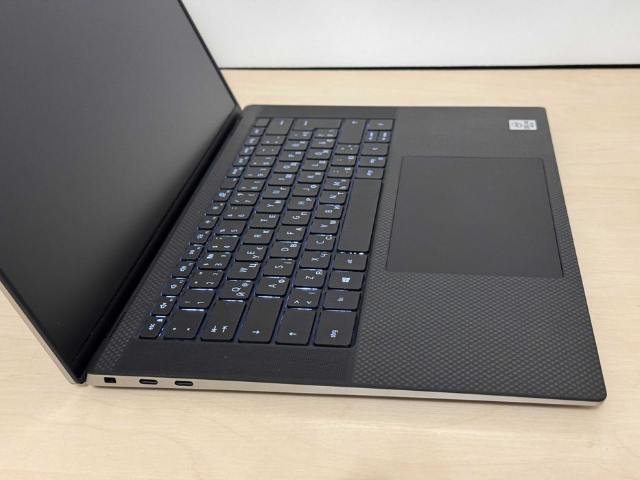 ЯК НОВИЙ Dell Precision 5550 (Dell XPS 15 9500) - i7-10850H/16/512ssd/ 1920x1200 IPS/Quadro T1000 4Gb  ноутбук ультрабук