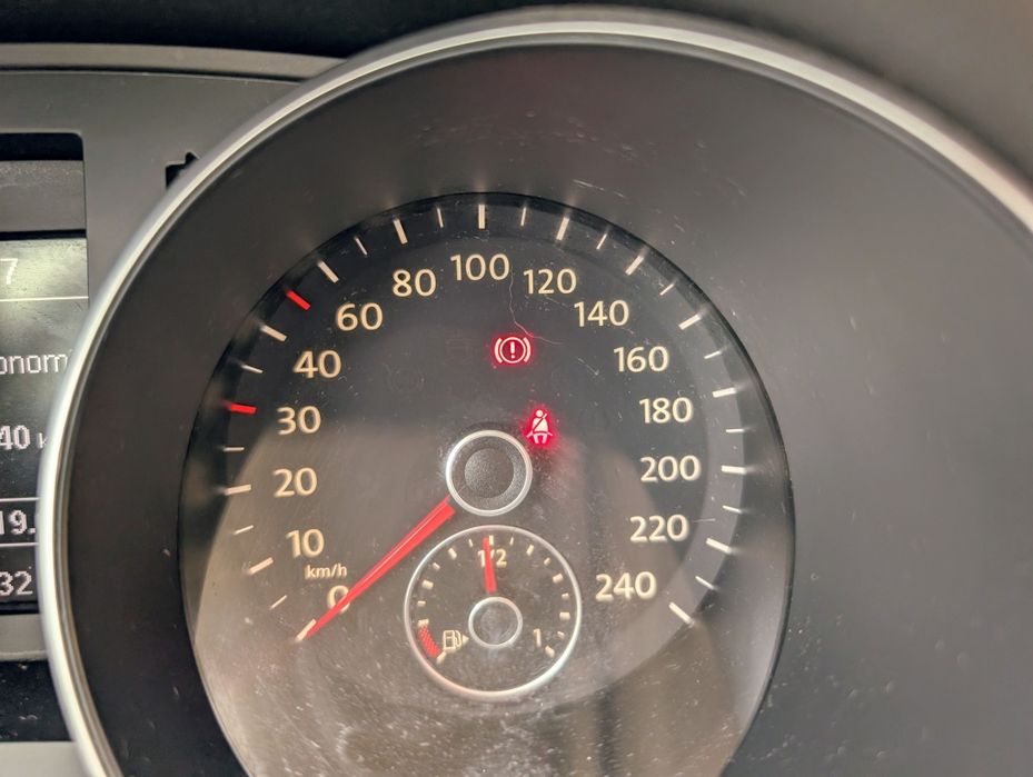 Volkswagen Golf Variant 1.6 TDI (2011) – 165.932 km