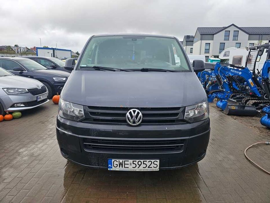 Volkswagen T5 Polift/hak/2.0diesel/180KM/3os/4x4/automat/2013r/okazja
