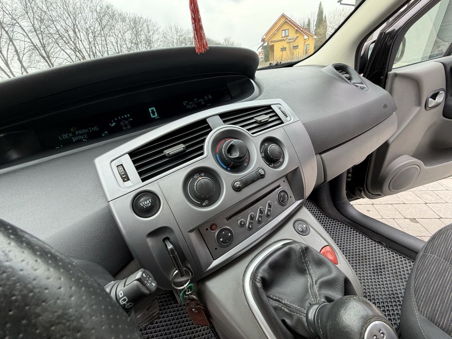 Гранд сценік 1.9 Дизиль