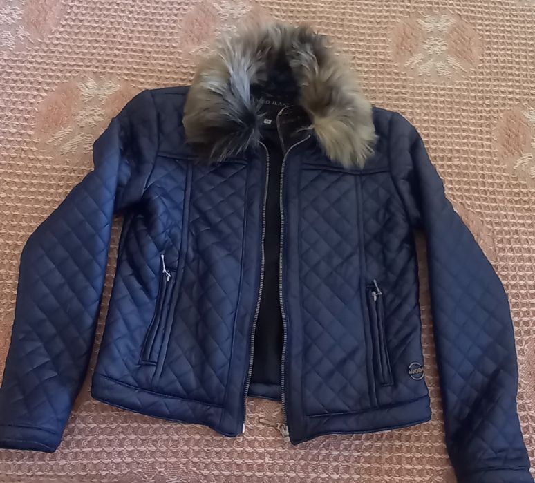 Blusão/ jaqueta menina