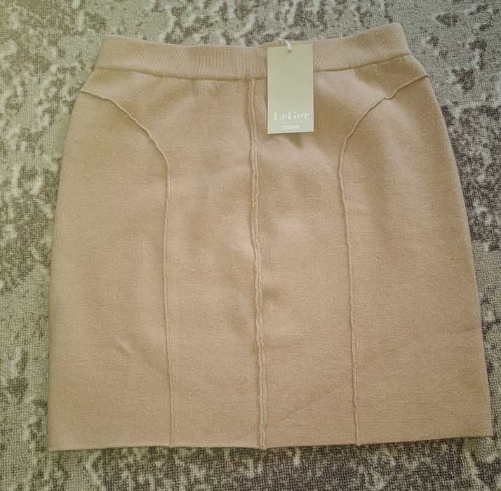 Женская юбка от  LeGer
