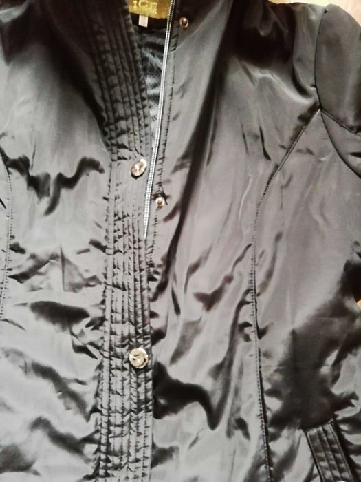 Пуховик жіночий 50-52. Обмін чи продаж.