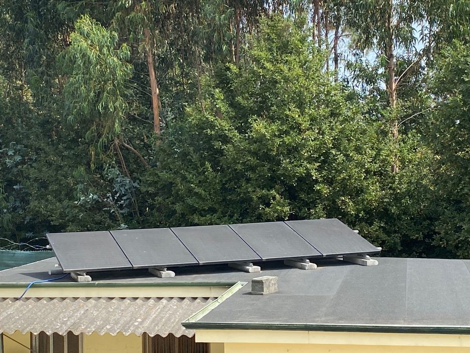 Vendo Painéis Solares Fotovoltaicos