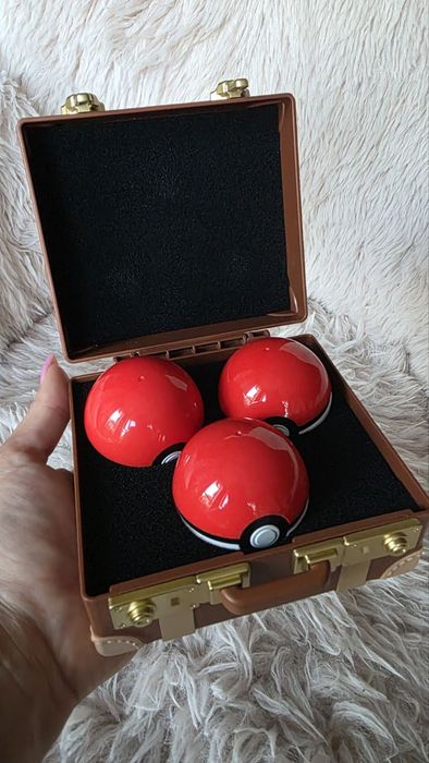 Pokémon,колекційний випуск! Оригінал