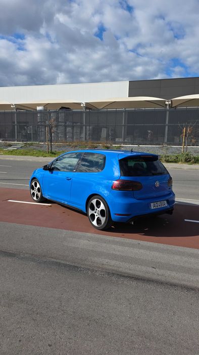 desde 180 mês VW Golf 2.0 GTi