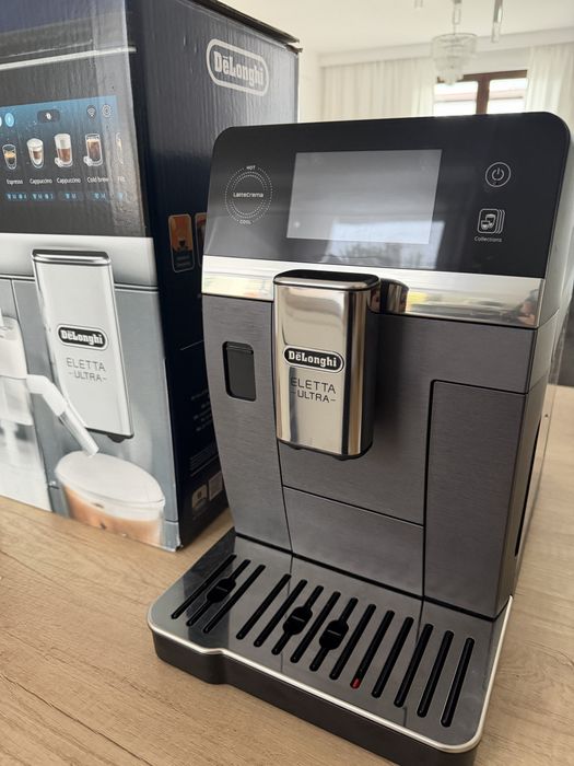 Ekspres DELONGHI ECAM470.75.GXB Eletta Ultra (Spienianie mleka na ciepło i zimno) (Cold Brew)