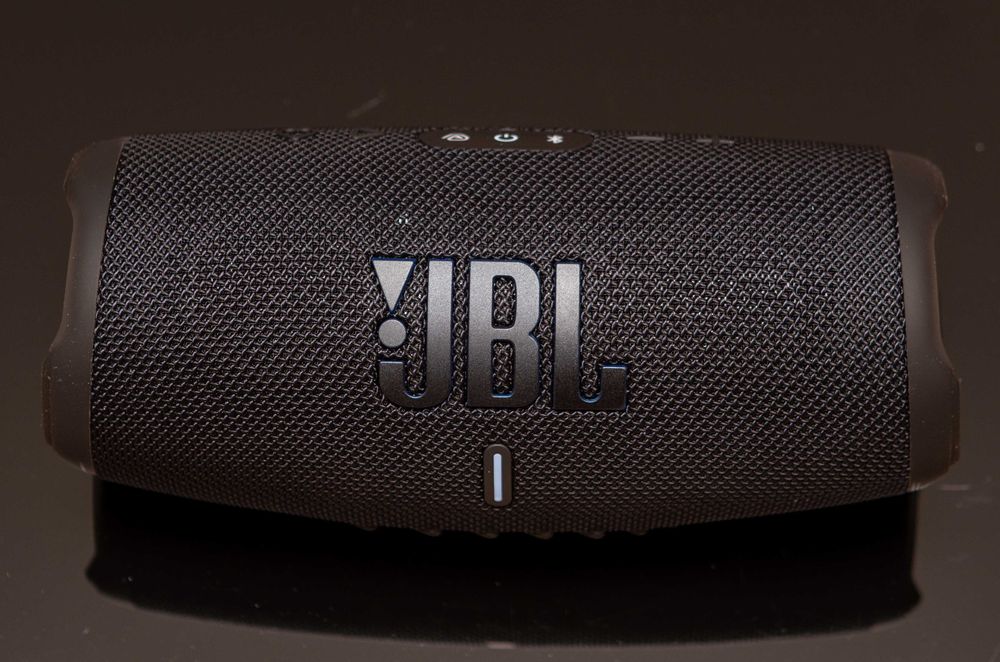 JBL Charge 5 Wi-Fi SE Auracast