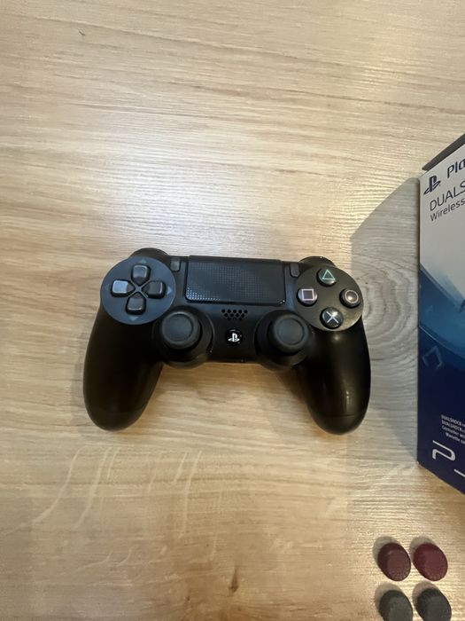 PlayStation 4 PRO + GRY