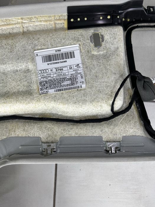 Потолок Audi Q7 2020