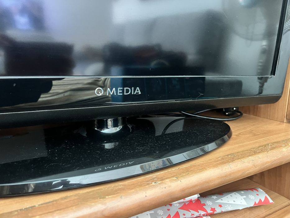 TV LCD Q.MEDIA 31,5 polegadas