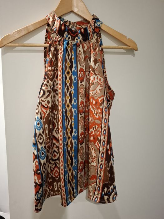 Lote de 5 Blusas da marca Shein
Tamanho S