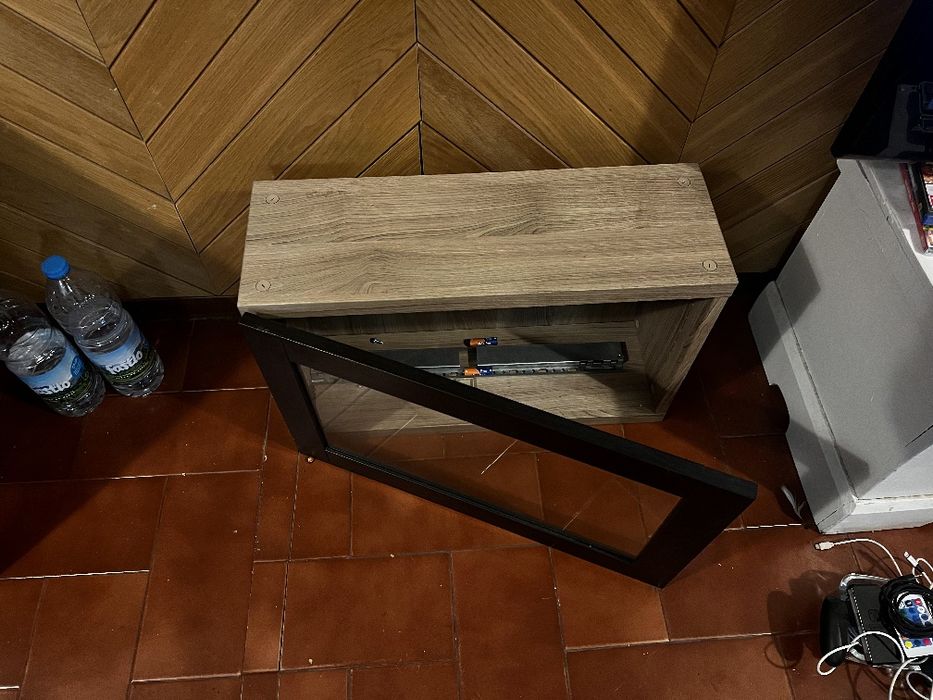 Vendo conjunto de dois expositores