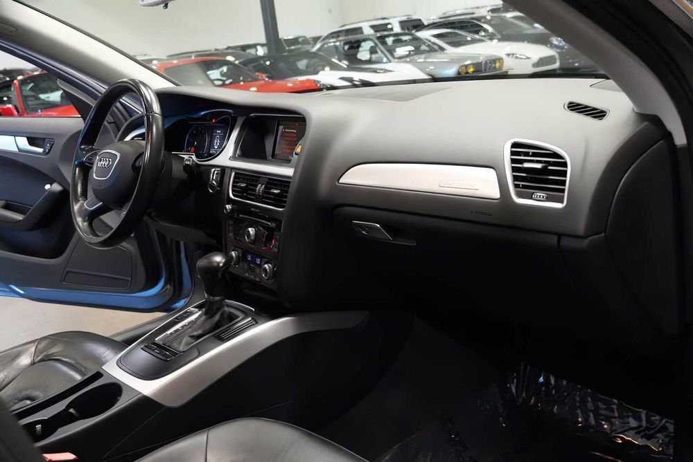 Audi A4      2015