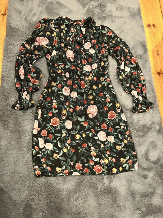 Elegancka sukienka mini