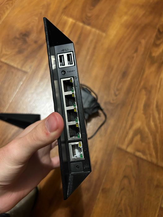 Роутер ASUS RT-N56U дводіапазонний гігабітний 2.4/5 ГГц