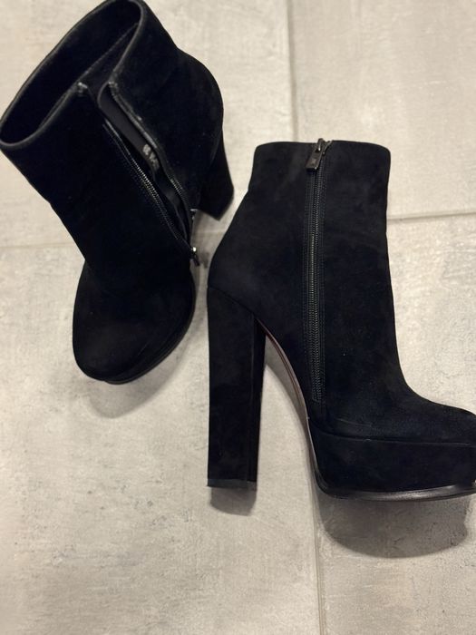 Сапожкі Miraton,39 розмір,взувались пару разів )