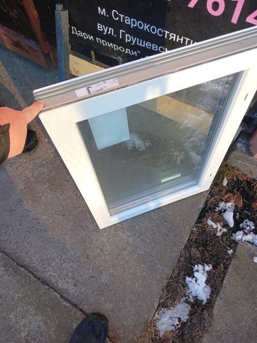 Пвх вікно, глухе, 3 скла.