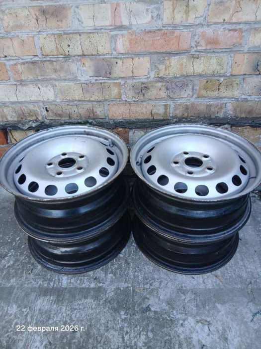 Комплект дисков металических R15/5/112