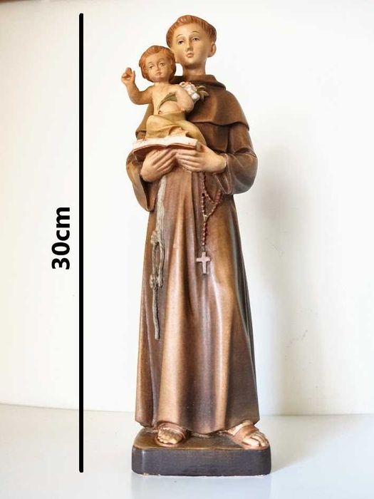 Estatueta religiosa antiga de Santo António em madeira
