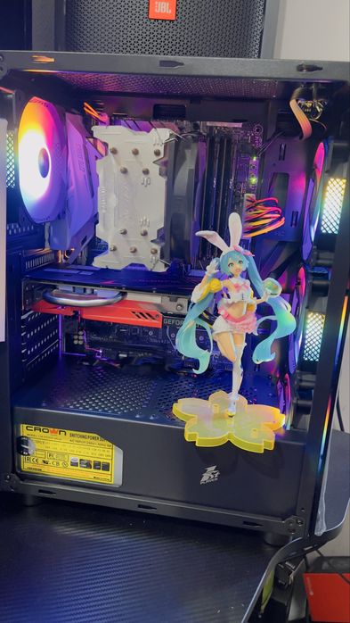 Игровой пк/PC/ i7 7700K/ RTX 2060 / 24 RAM / SSD+ HDD!