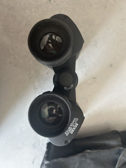 Продаю: Бинокль  фірми Canon