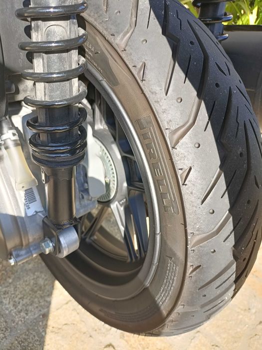 Mota Honda Forza 300 (ano 2020)