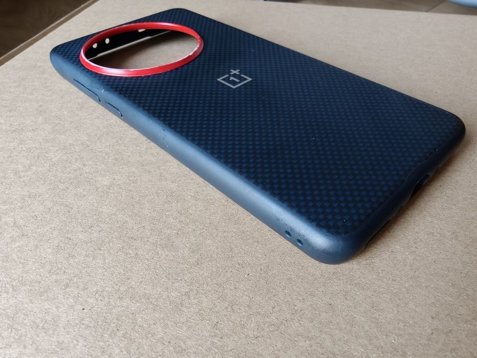 Etui OnePlus 13 Aramid Fiber Magnetic Case magnetyczne