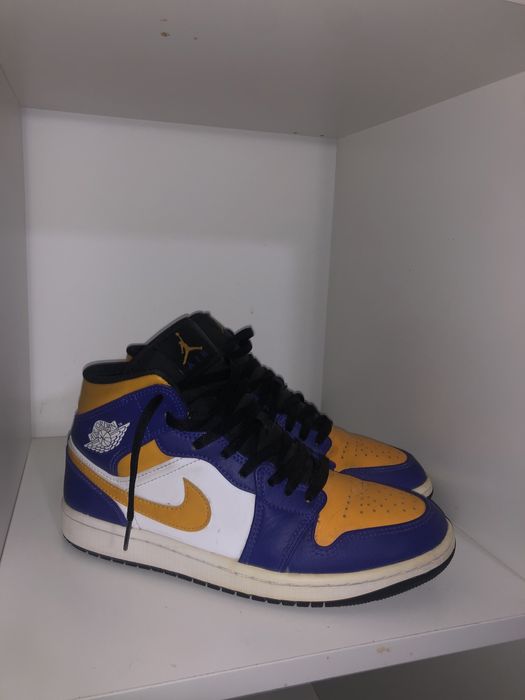 Air jordan 1 mid lakers
