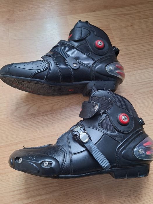 Buty motocyklowe