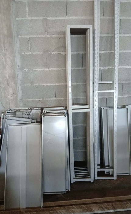 Prateleiras Estantes