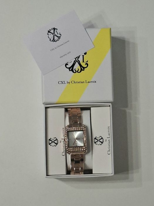жіночий наручний годинник від французького бренду CXL by Christian Lacroix у кольорі «рожеве золото»