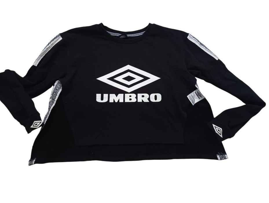 Bluza  Umbro M  z rozcięciami po bokach rozmiar M