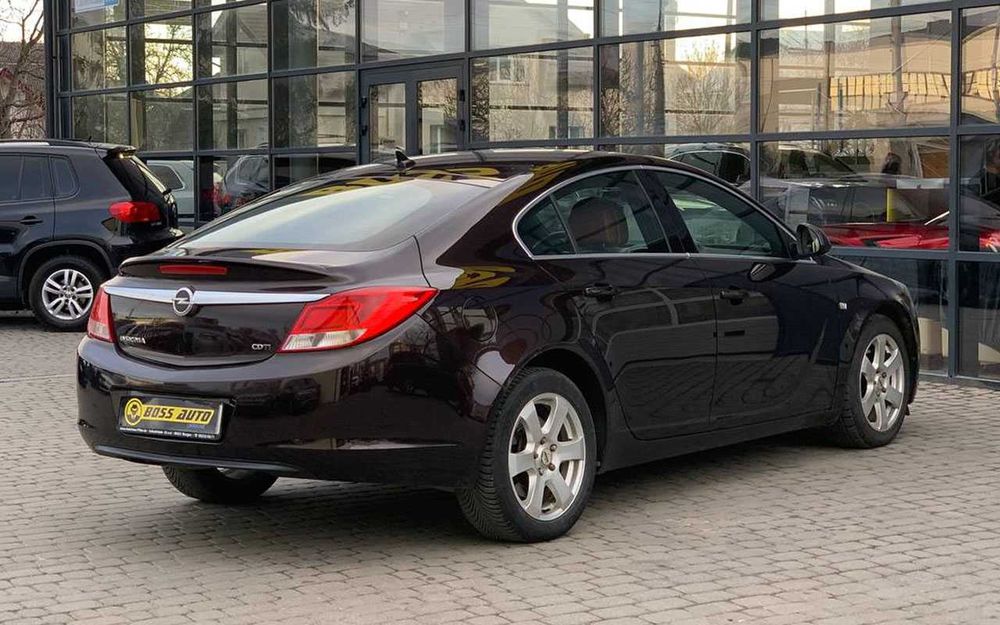 Opel Insignia 2010