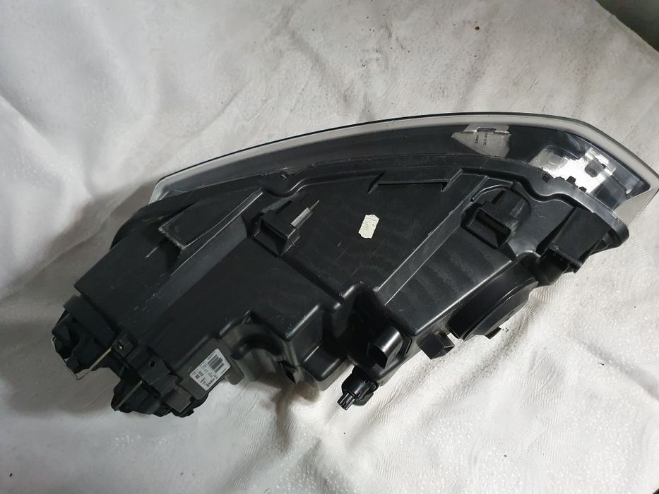 Lampa prawa Vw Polo 6r EUROPA przód