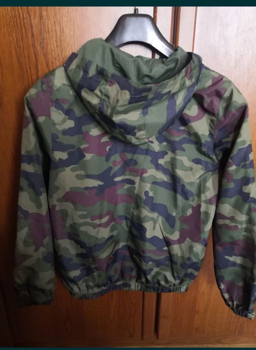 Вітровка на два боки.