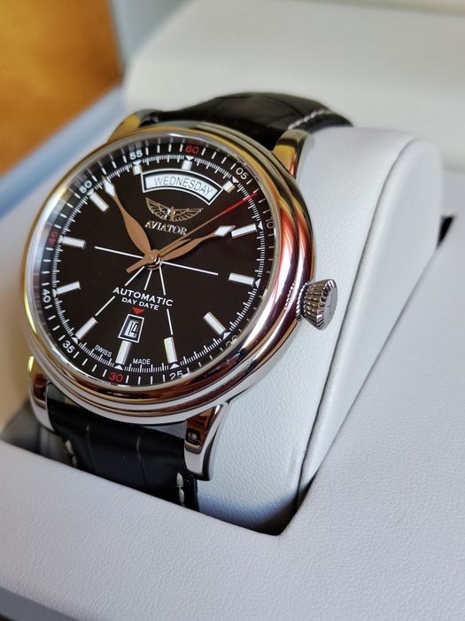 Годинник Aviator
